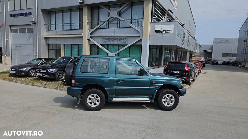 Mitsubishi Pajero Sport 2.5 TD Intense - 1