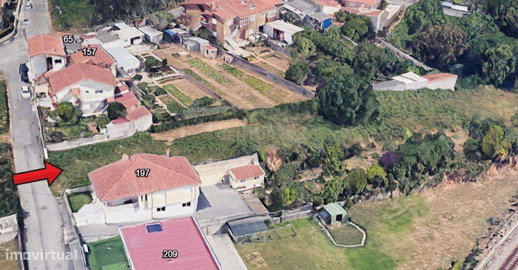 Terreno Rústico com possibilidade de Urbanizar em Silvalde-4