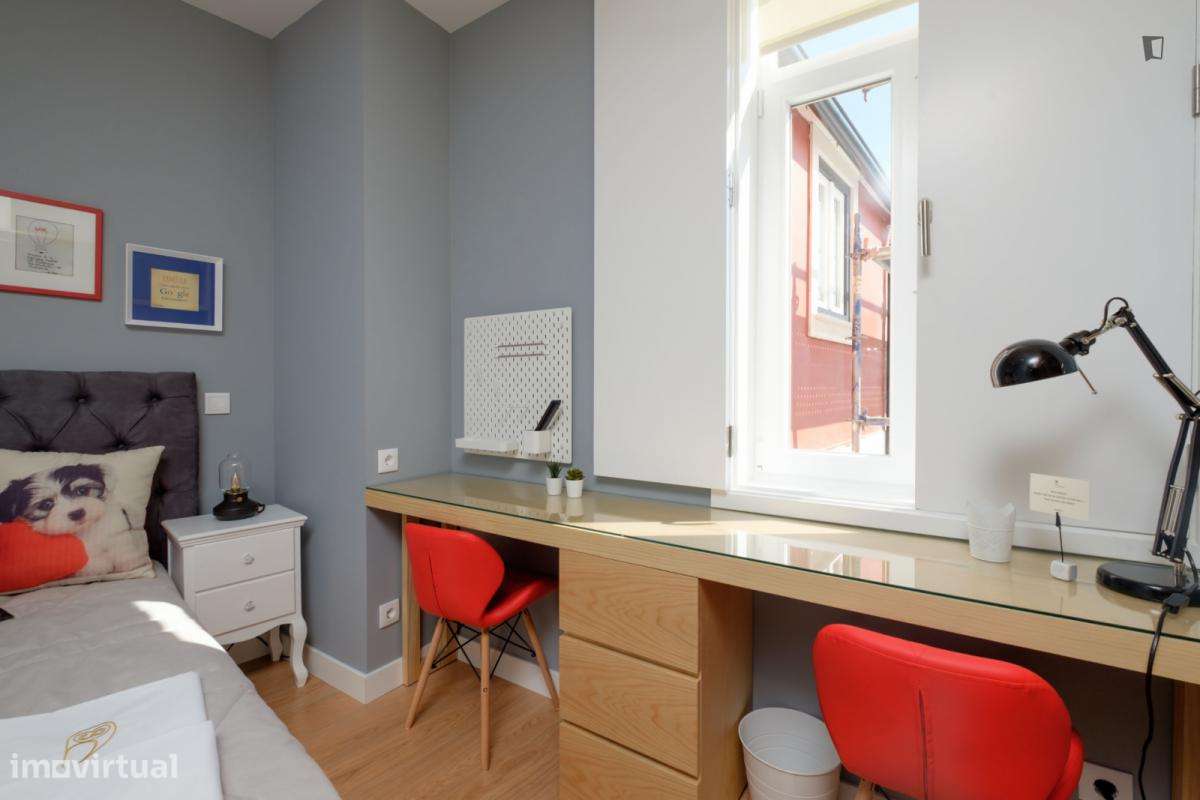 Estúdio - localizado em Montes Claros Coimbra - Grande imagem: 4/16