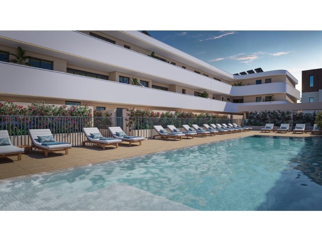 Novo apartamento T2 com varanda, piscina e garagem em Cabanas de Ta... - Grande imagem: 1/16