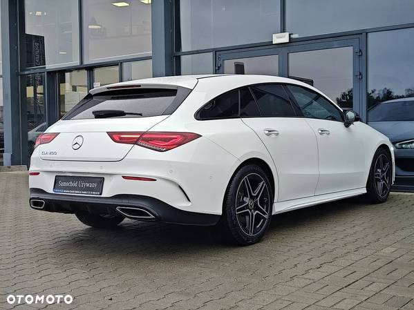 Mercedes-Benz CLA 200 AMG Line 7G-DCT - 5