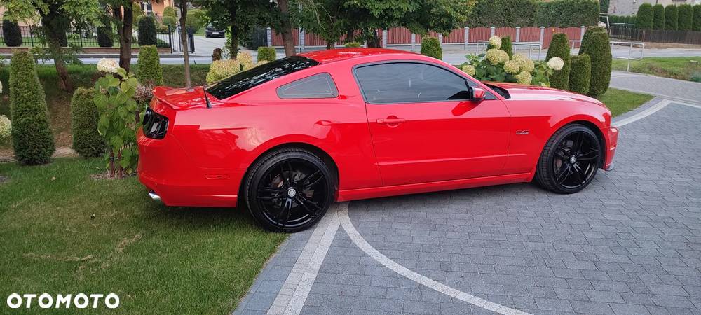 Ford Mustang 5.0 V8 GT Premium - 23