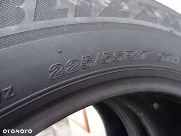 225/55/R17 97H BRIDGESTONE BLIZZAK LM-32 - 7