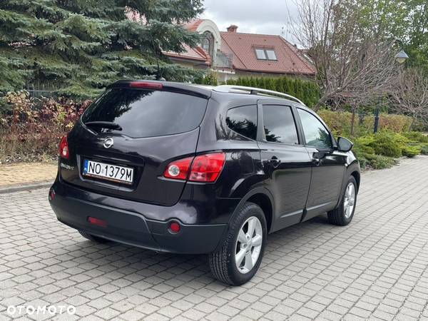 Nissan Qashqai+2 2.0 Visia - 5