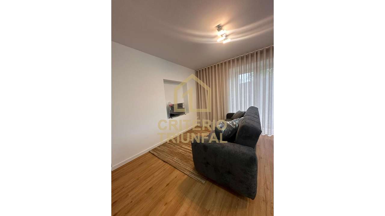 Andar Moradia T1 - Torrão - Grande imagem: 5/23