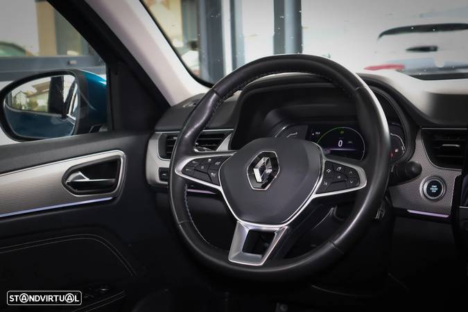 Renault Arkana 1.6 E-Tech Intens - 11