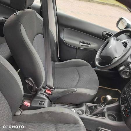 Peugeot 206 plus 206+ 1.4 Presence - 10