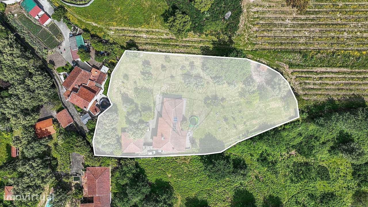 Moradia T4 para venda - Grande imagem: 2/47