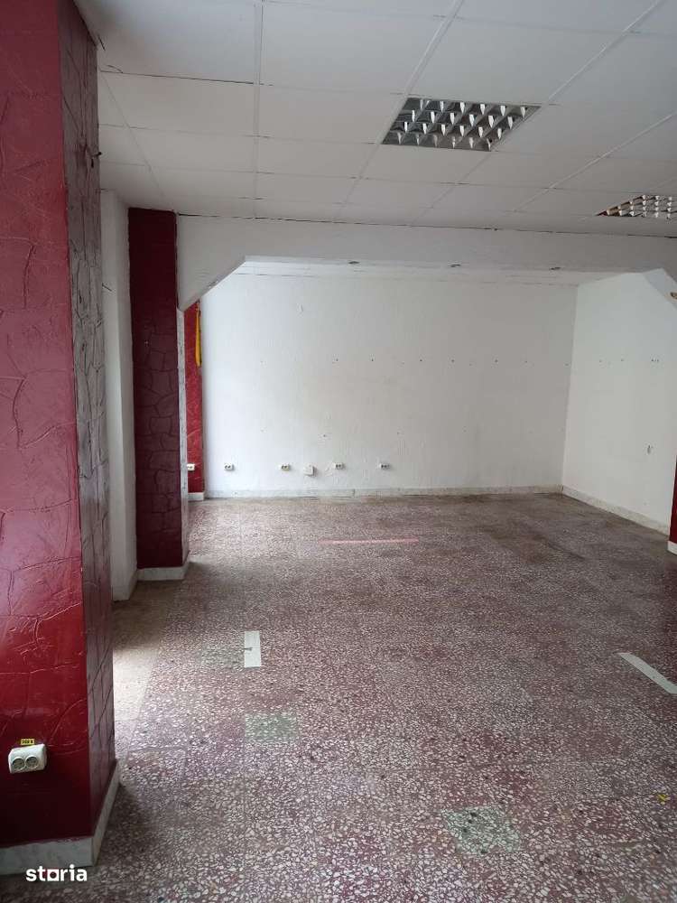 Spatiu Comercial Moroasa - Imagine principală: 2/6