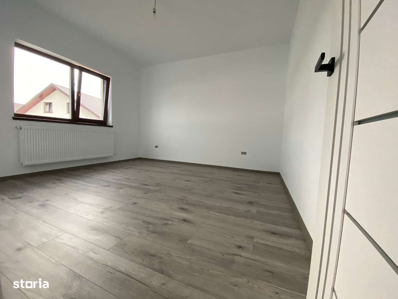 Casa posibilitate 4 -5 camere Tomesti Iasi BECI, CANALIZARE - Imagine principală: 4/9