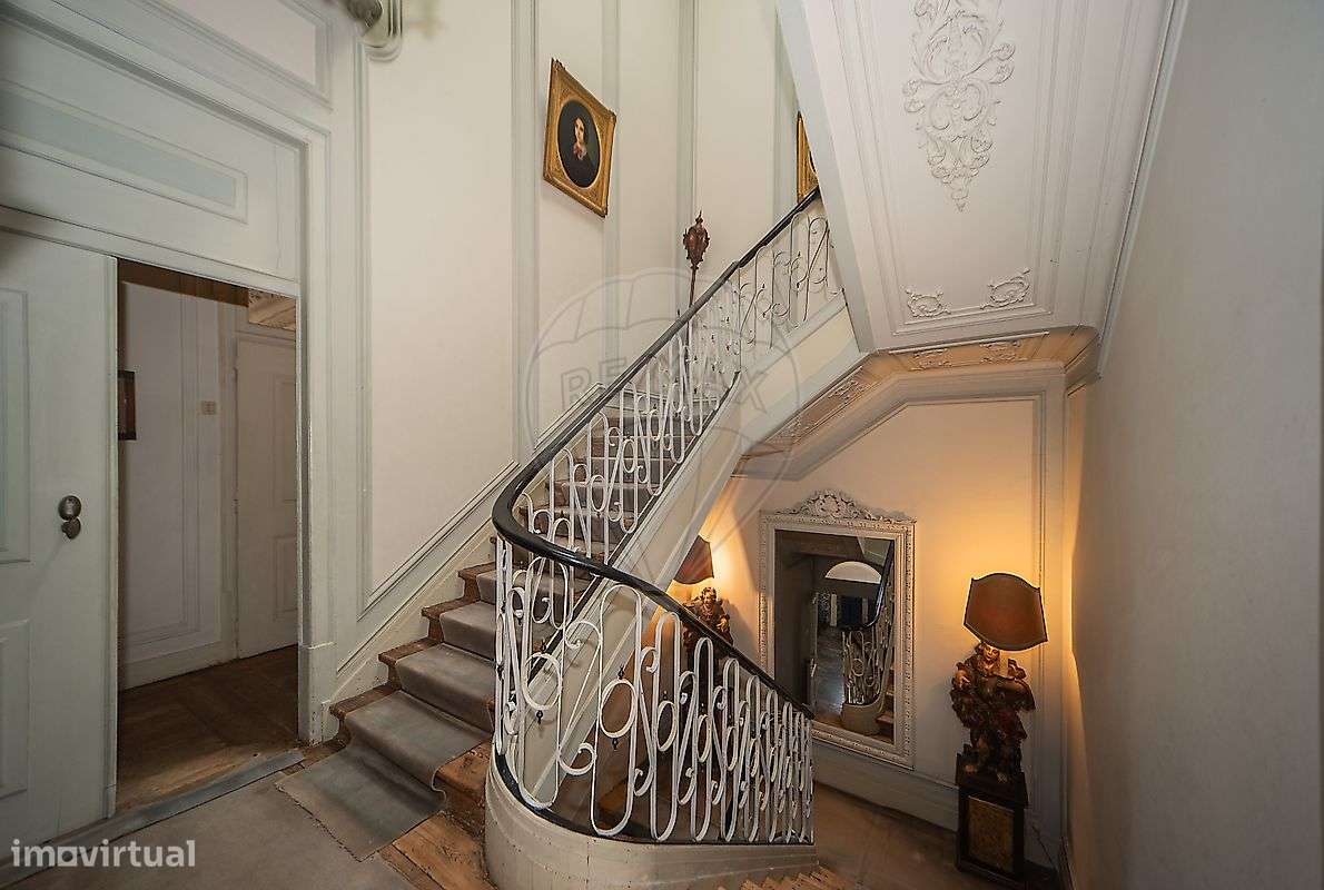 Moradia T6 para venda-14