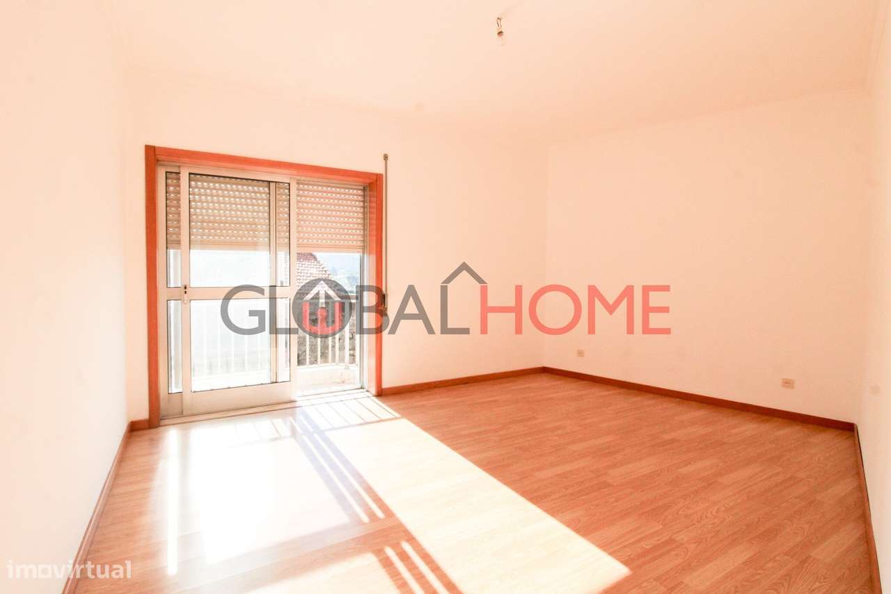 Apartamento T3 na Avenida da Carvalha-20