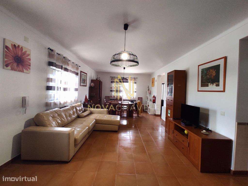 Moradia T6 - Alcanede, Santarém com licença para ALOJAMENTO LOCAL-4