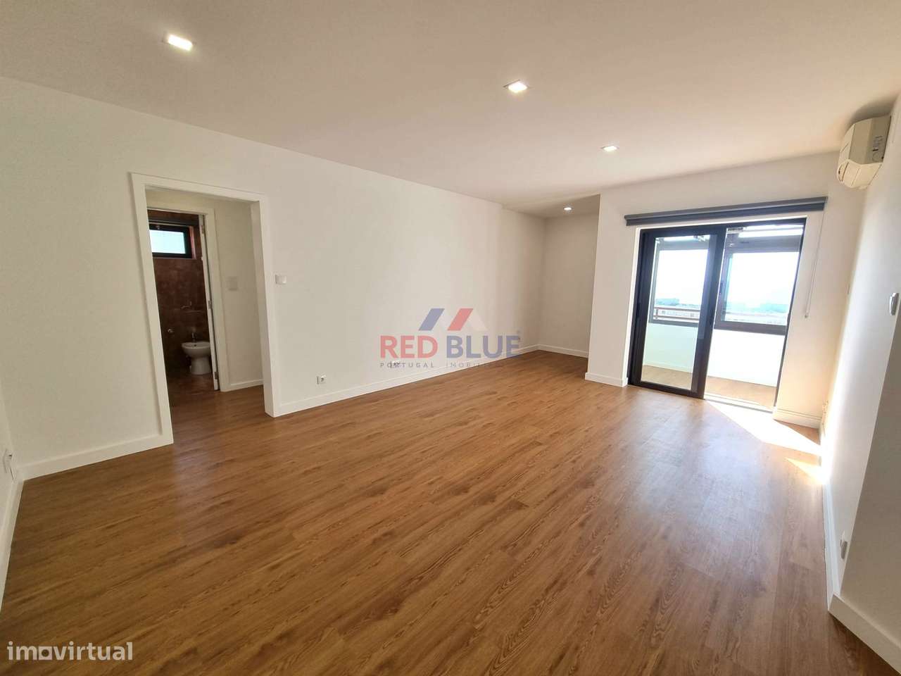 APARTAMENTO T1, VISTAS DE MAR, PÓVOA DE VARZIM - Grande imagem: 2/16