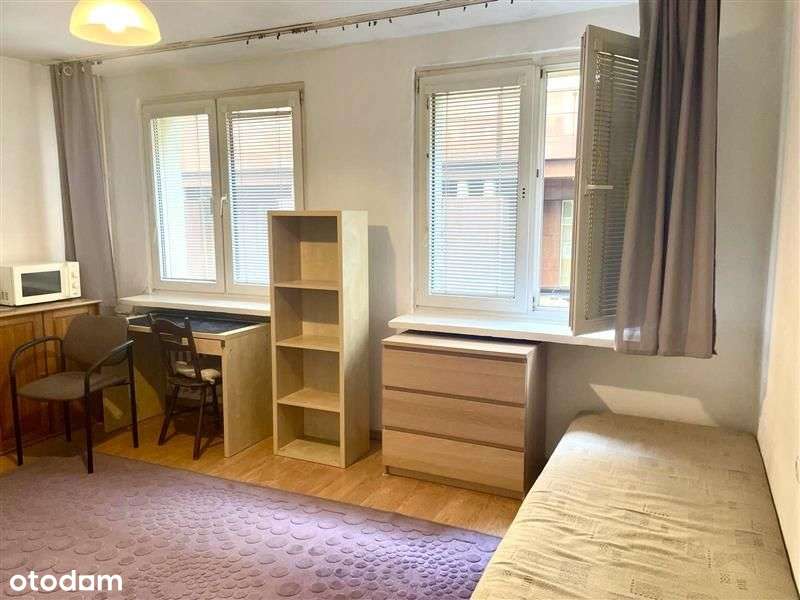 Oławska./1- pok./wysoki parter/piwnica/m. miejskie-0