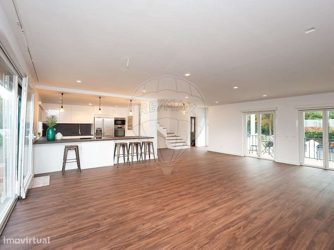 Moradia T4 para venda - Grande imagem: 2/40