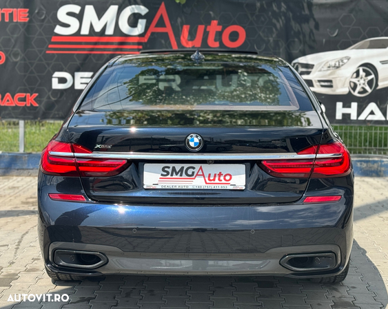 BMW Seria 7 730d xDrive - 35