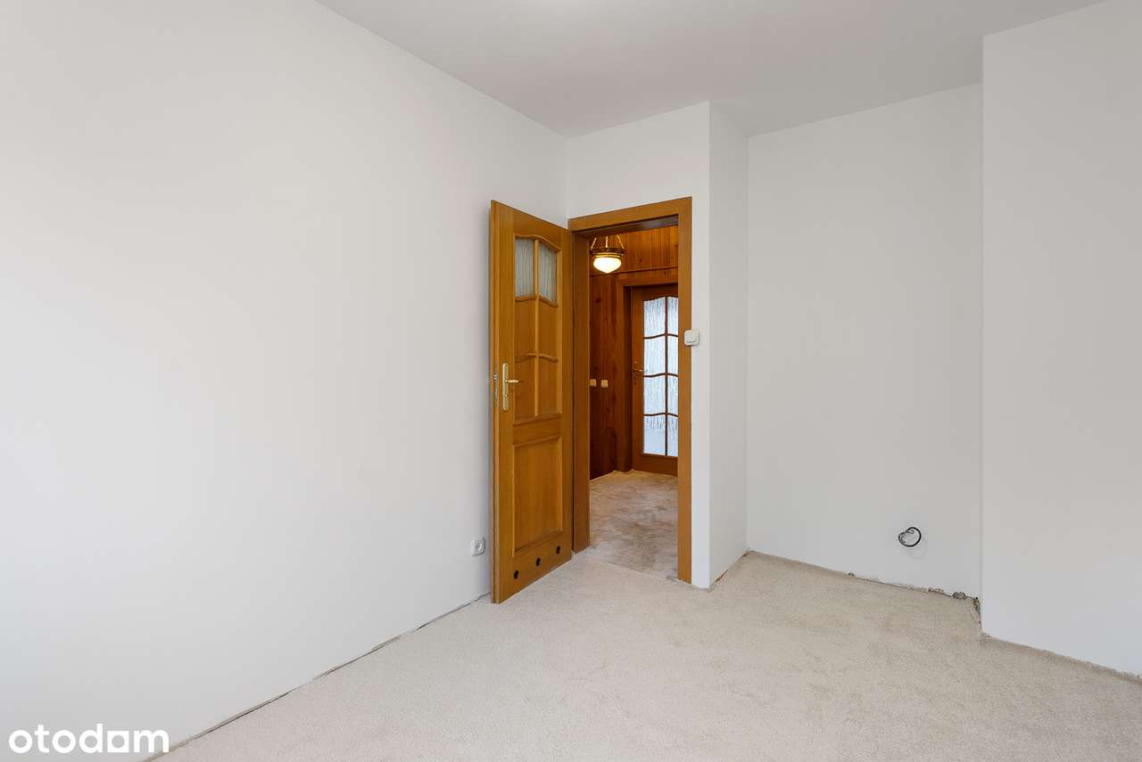 Dom na poznańskim Piątkowie z potencjałem 182 m2-16