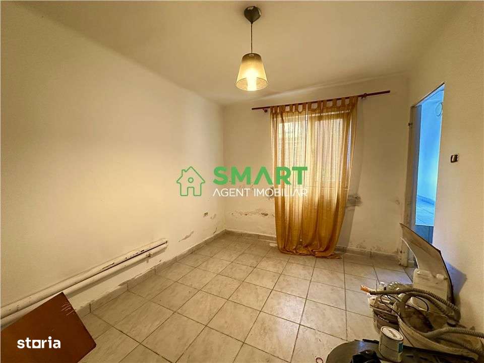 Apartament 2 camere, zona Ultracentral, Arad-0