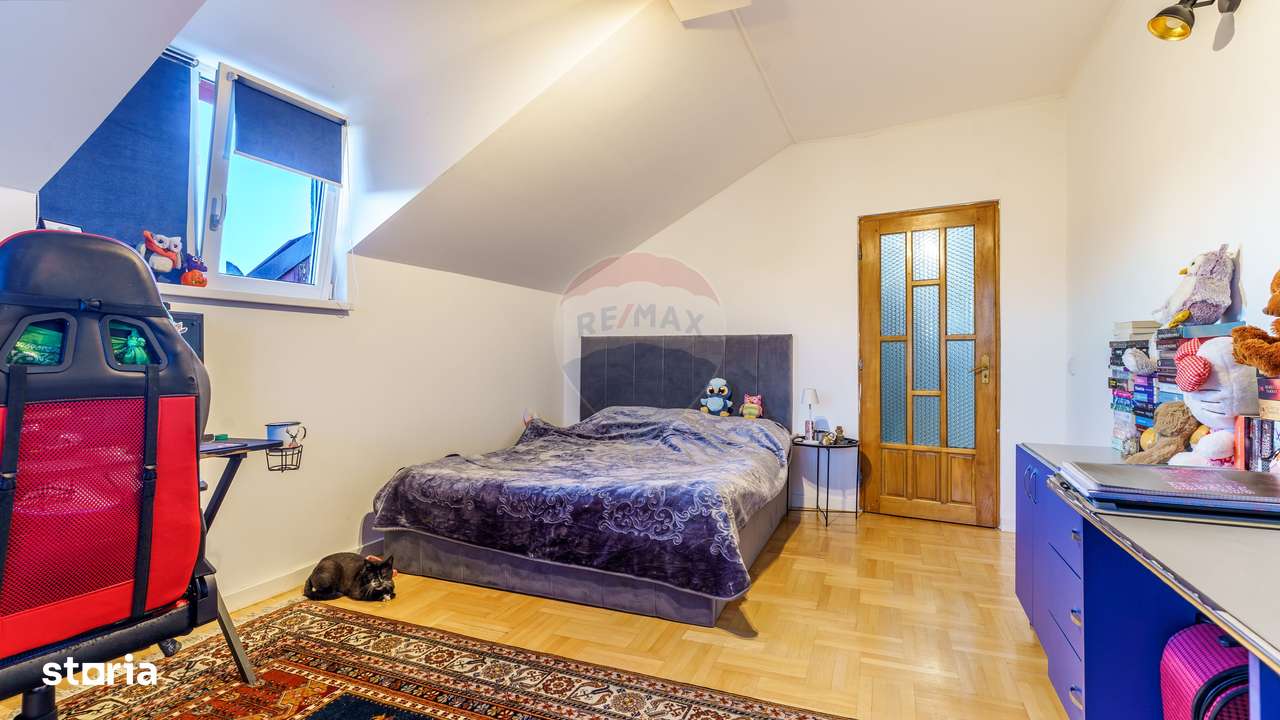 Casa individuala, 6 dormitoare, comision 0%, Intre Lacuri-3