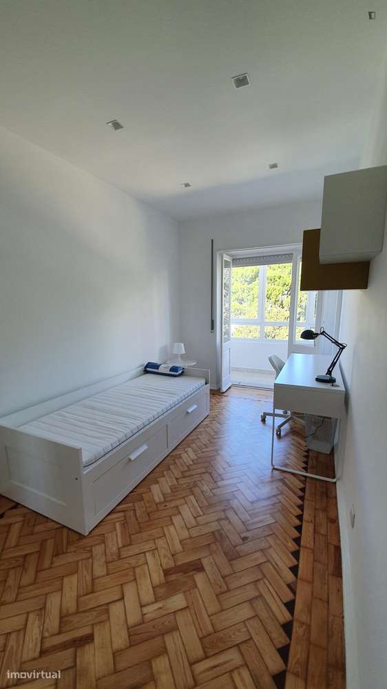 Quarto - localizado em Sete Rios Lisbon - Grande imagem: 5/12