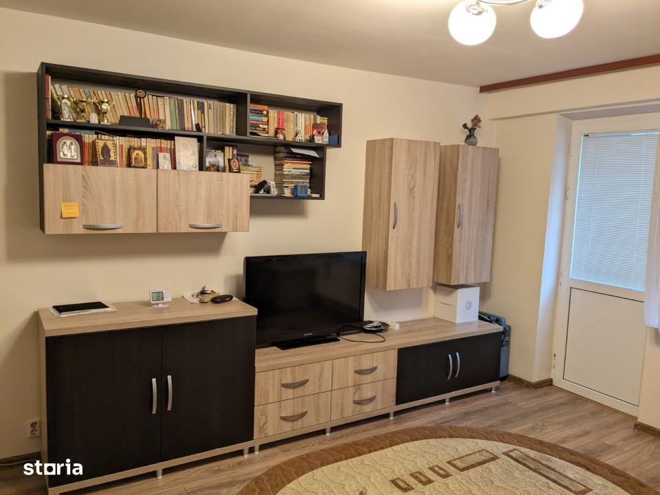 Apartament 3 camere, etaj 1, centrala proprie/ Drumul Taberei