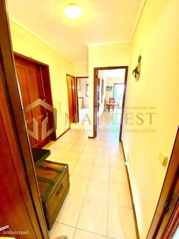 T3 com varanda fechada, luminoso e com garagem - Grande imagem: 2/20