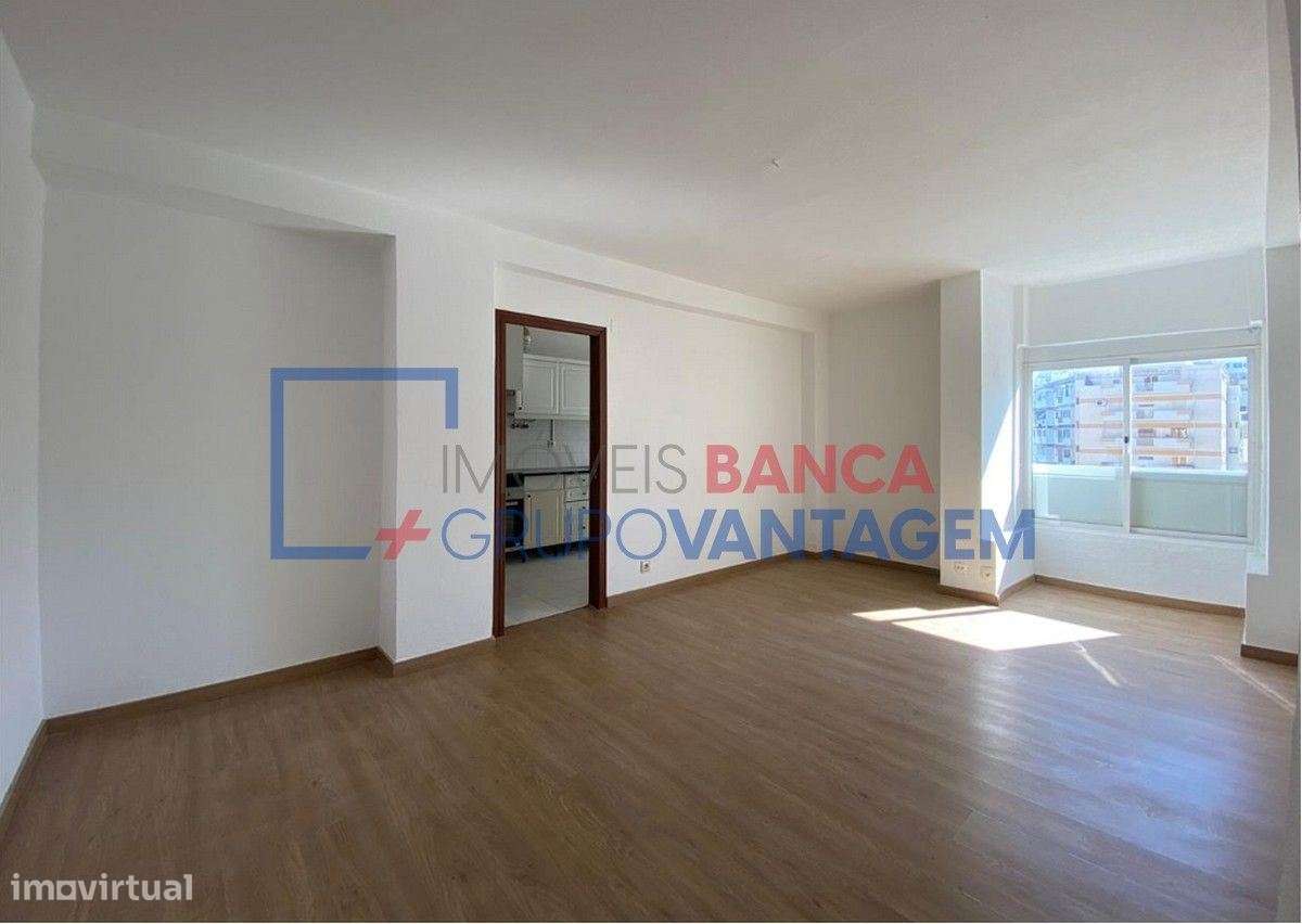 Apartamento T2 Setúbal - Grande imagem: 2/11