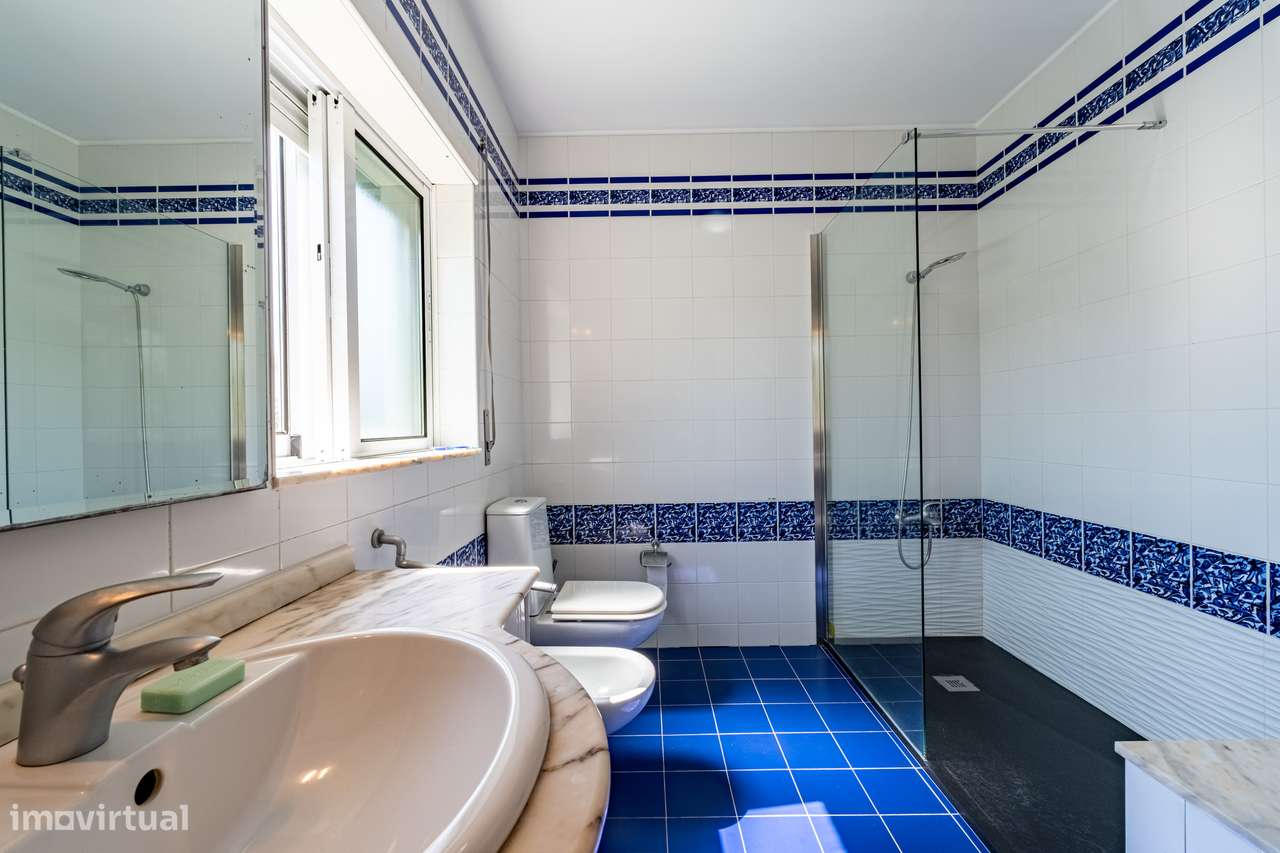 Magnifica Moradia T4 - Aldeamento privado com duas piscinas na Maia-28