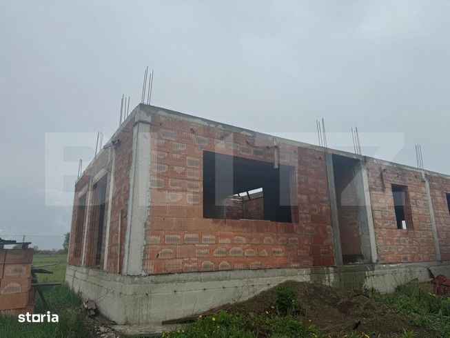 Duplex in constructie, 140mp, zona  Radauti