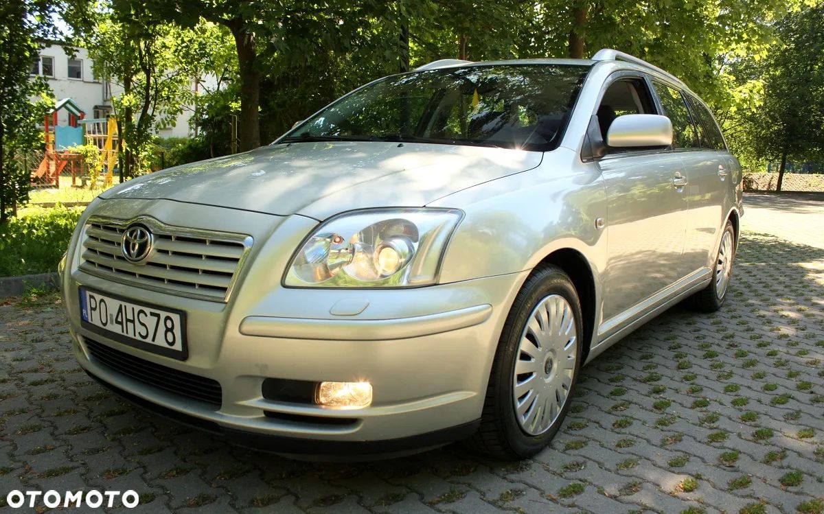 Toyota Avensis 2.0 VVT-i Sol Plus - 1