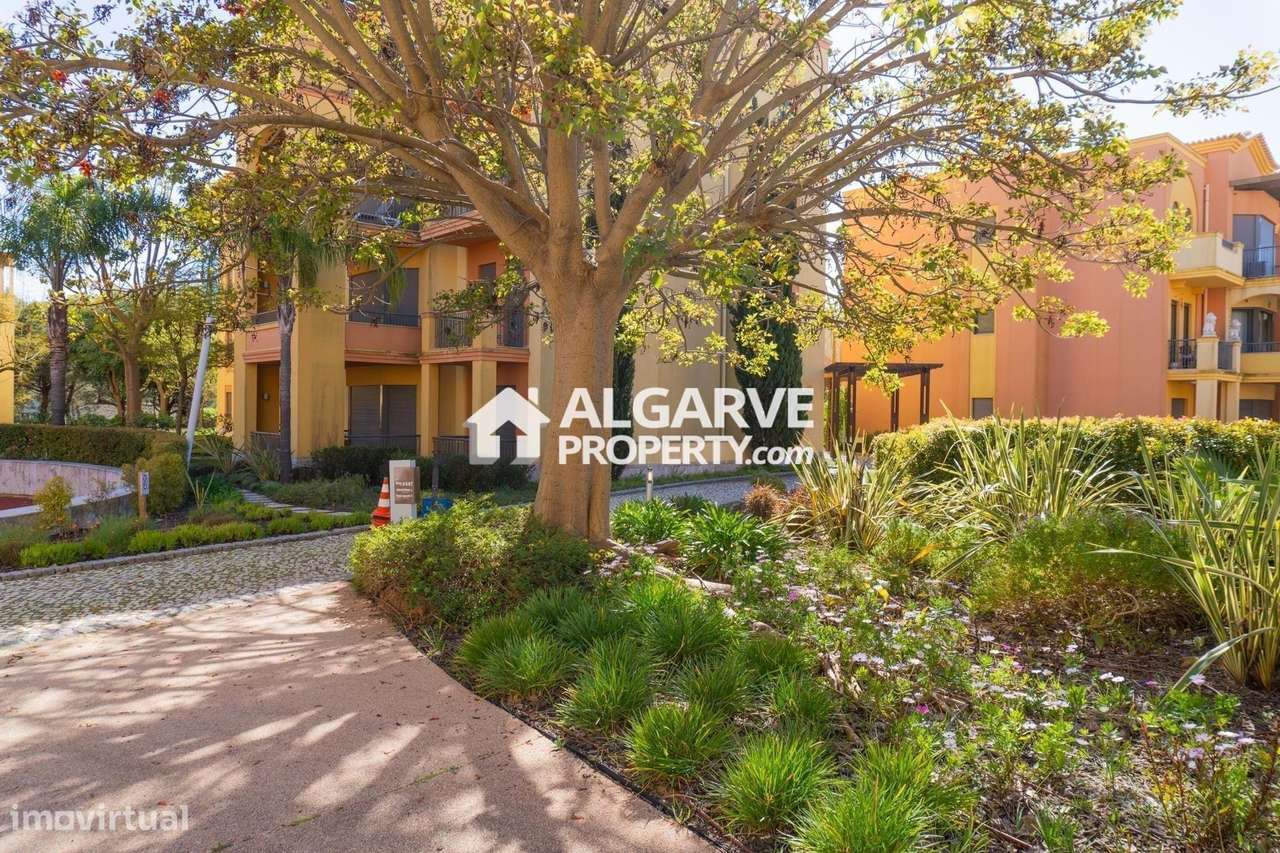 Apartamento T3 de Luxo Junto ao Campo De Golfe Victoria em Vilamoura,-7