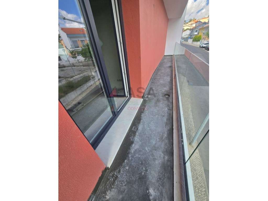 Apartamentos T2 e T3 em Caneças-15