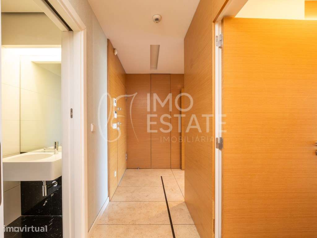 Apartamento T3 Condomínio Privado | Lisboa-11