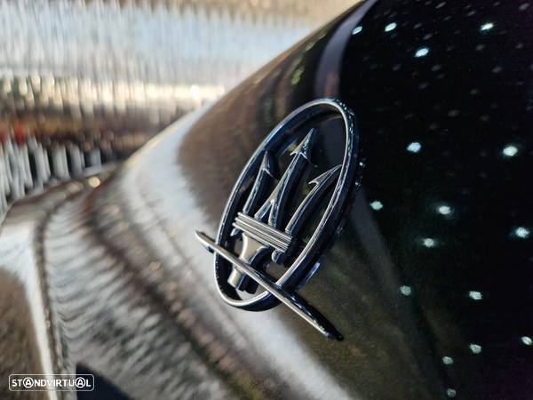 Maserati Quattroporte 4.7 V8 S - 28