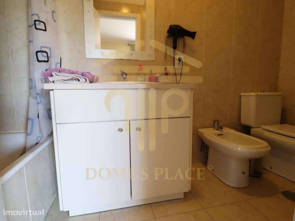 Apartamento T3 no Castelo da Maia com Terraço, 3 Frentes e Lugar de...-29