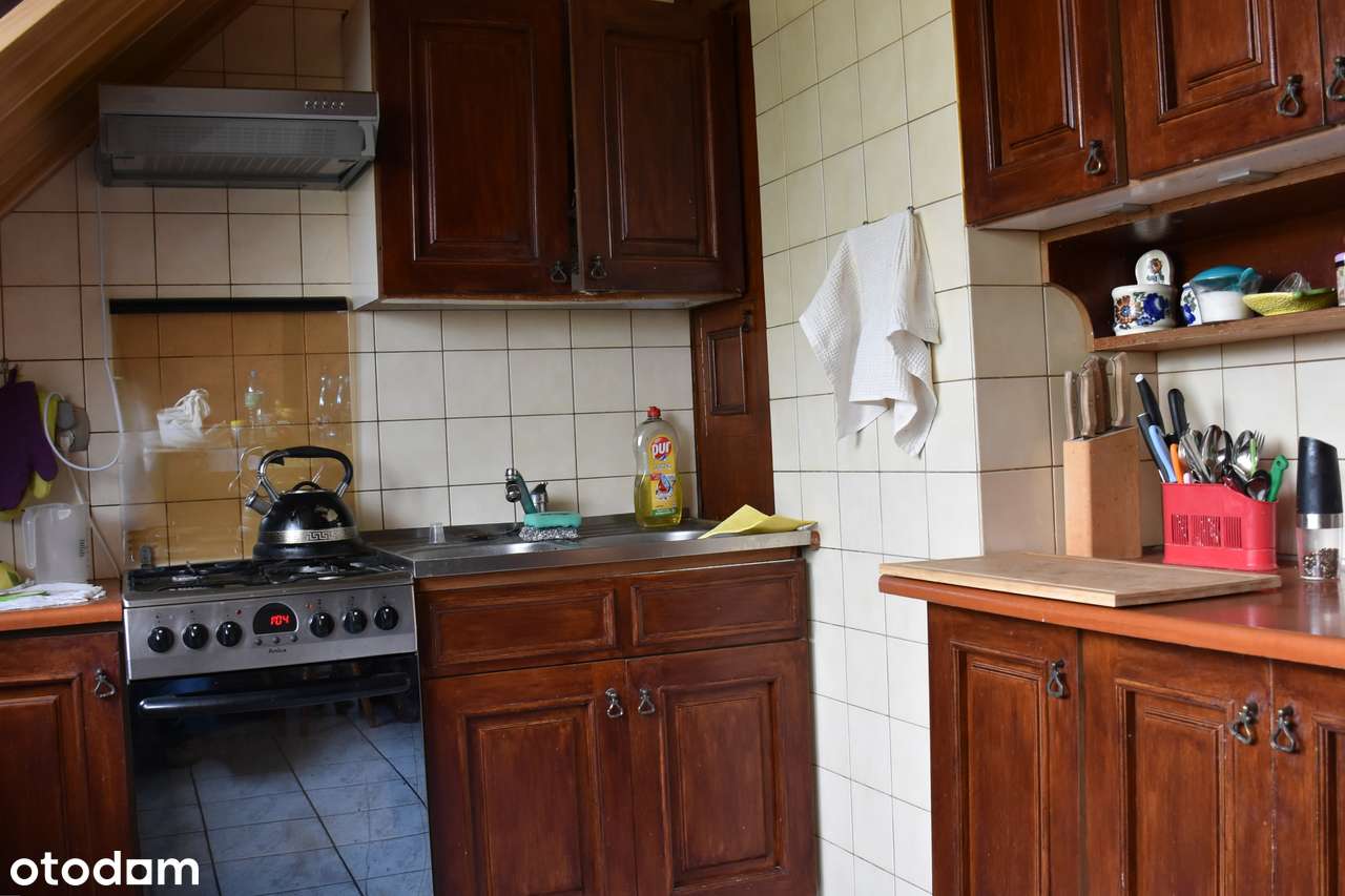 3 pokoje, OC miejskie, IV piętro, duża kuchnia-12