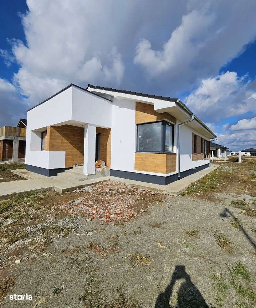 Casa noua de vanzare in Santandrei proiect deosebit! - Imagine principală: 4/13