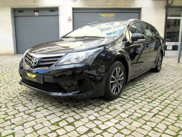 Toyota Avensis SW 2.0 D-4D Comfort - 3