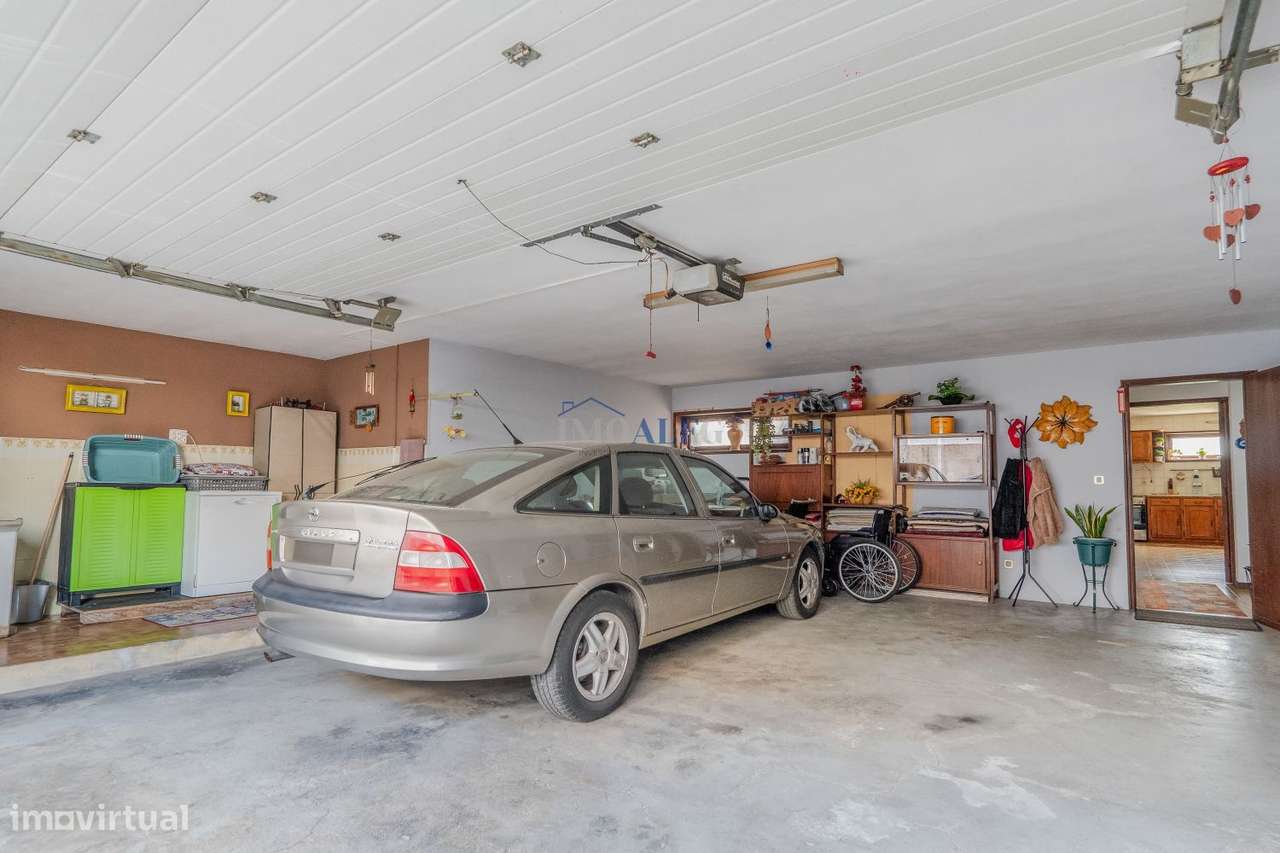 Moradia T5 em Santa Joana perto do centro de Aveiro-39