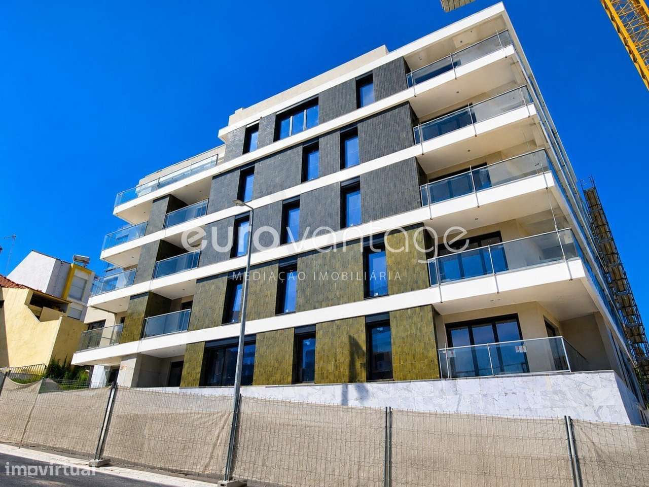 Apartamento T1 Centro - Leiria-6