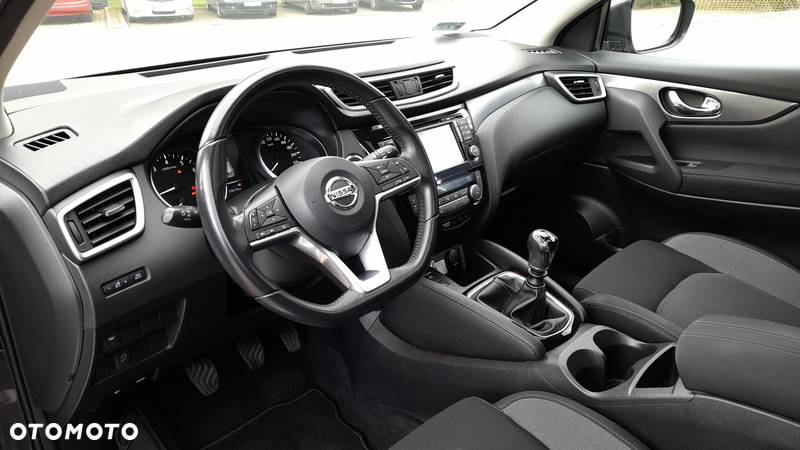 Nissan Qashqai 1.2 DIG-T N-Connecta - 8