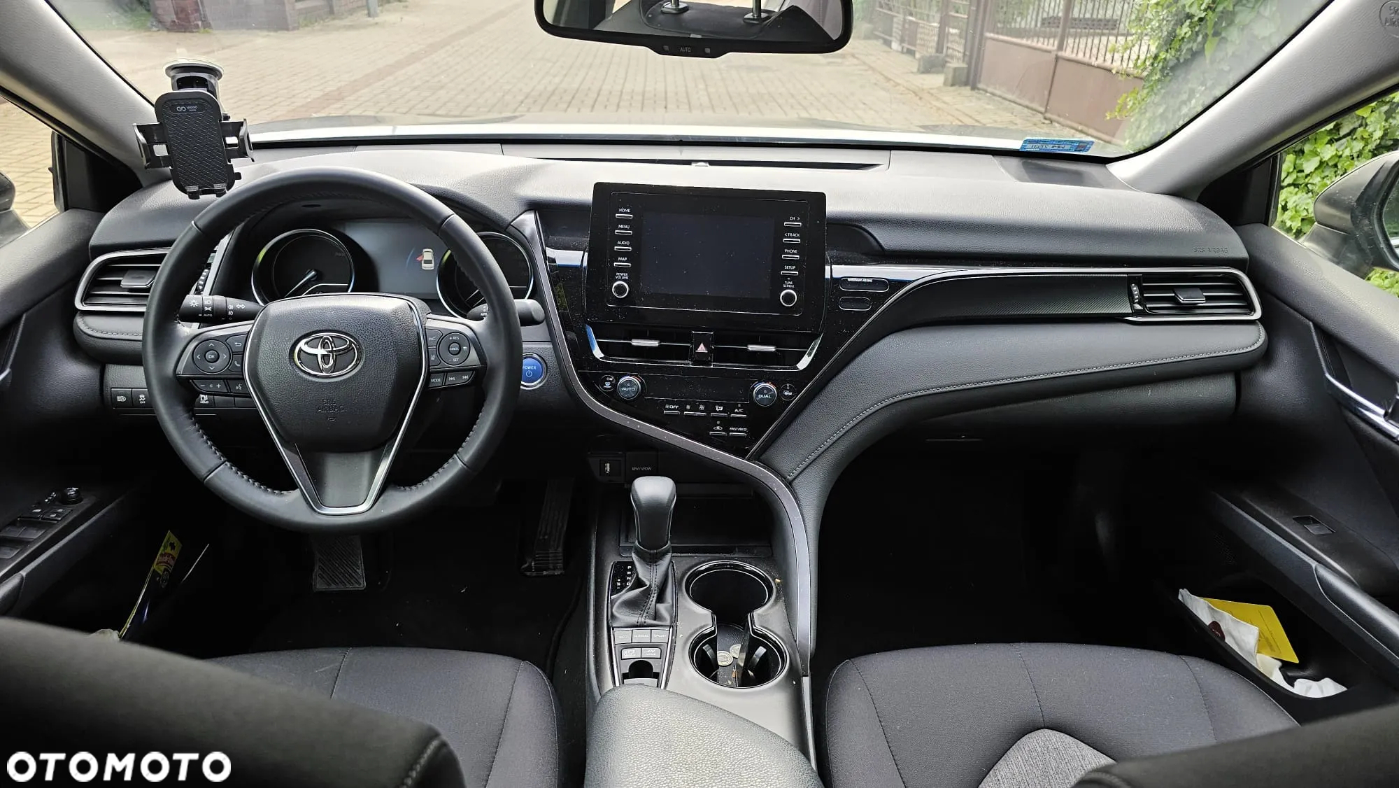 Toyota Camry 2.5 Hybrid Comfort CVT - 16