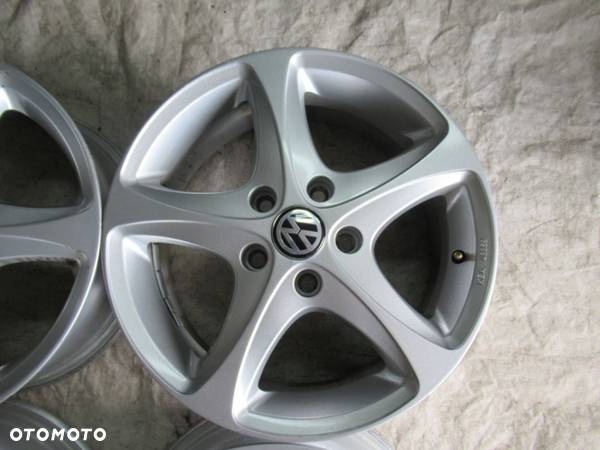 Felgi Vw Golf Passat Tiguan Touran Eos Jetta 6,5Jx16 et45 5x112 - 5