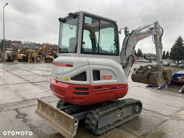 Takeuchi TB230 V3 - 2