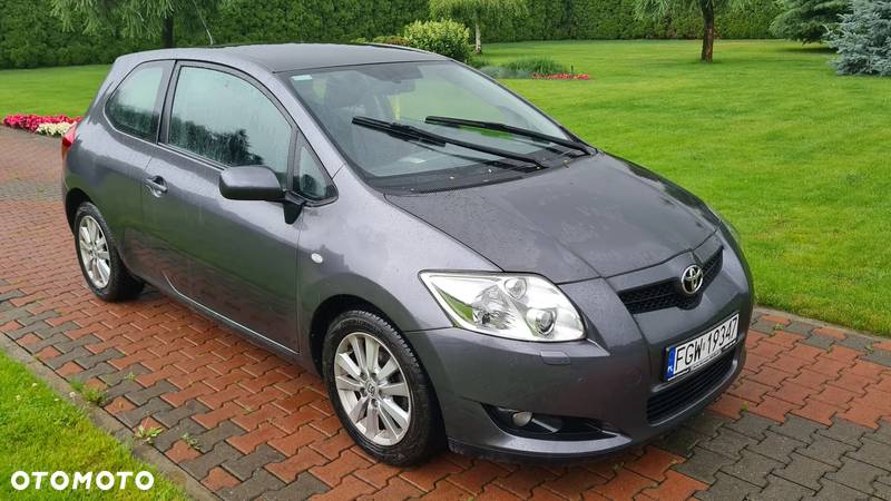 Toyota Auris 1.6 VVT-i Multimode Sol - 2