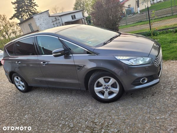 Ford S-Max 2.0 TDCi Titanium PowerShift - 1