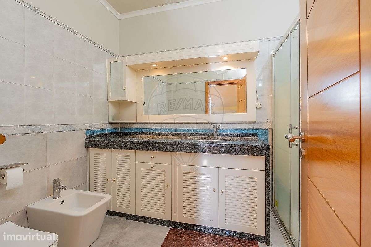 Moradia T5 para venda-21