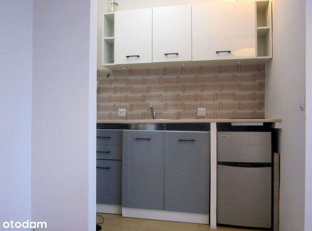 Kawalerka na inwestycje przy metrze !-7