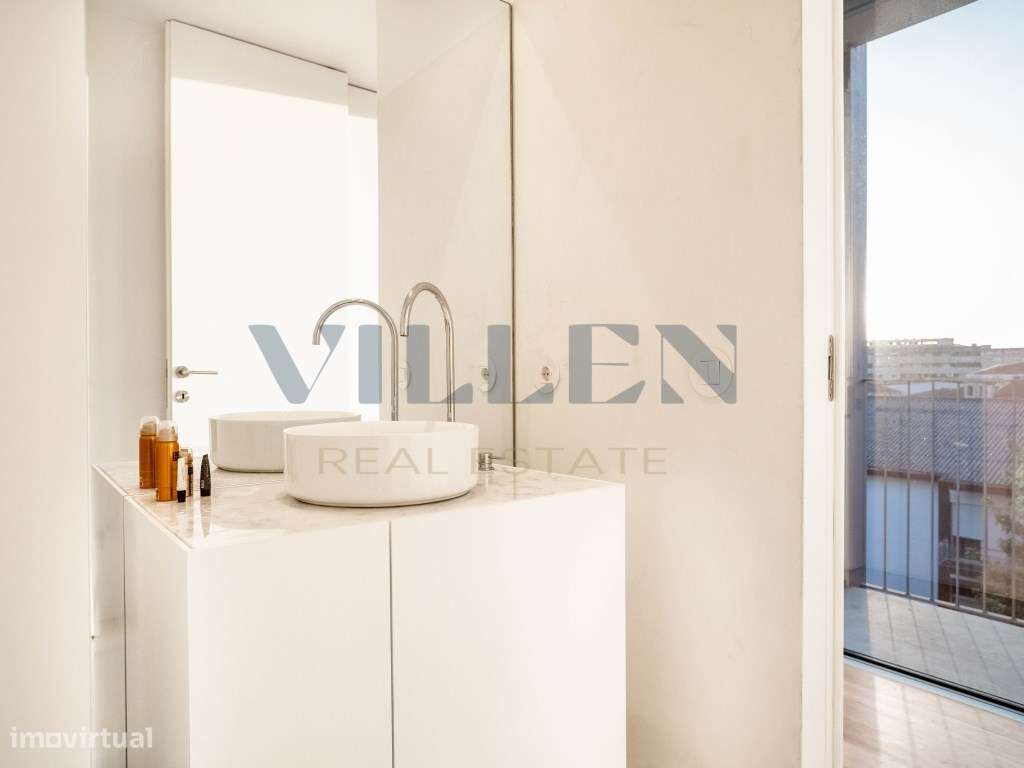 Apartamento T3 Duplex Mobilado no Centro da Cidade - Edifício Novo ...-12